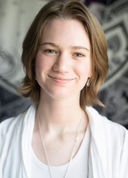 Athena-Bennett-Yoga-Teacher